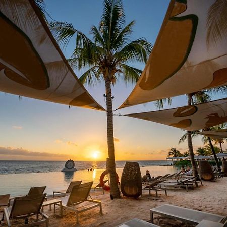 Papagayo Beach Resort (Adults Only) Willemstad Luaran gambar